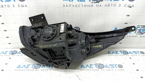 Фара передняя правая Kia Niro 17-19 HEV, PHEV с кронштейном, галоген, LED ДХО, под полировку, паутинка, отклеился уплотнитель, скол
