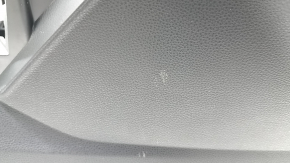 Консоль центральная подлокотник Toyota Venza 21-24 черная, подлокотник кожа черная с серой строчкой, царапины, под чистку