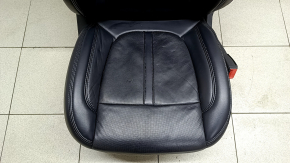 Пассажирское сидение Lincoln MKZ 17-20 с airbag, электрическое, массаж, подогрев, вентиляция, кожа черная, царапины, тычки на коже