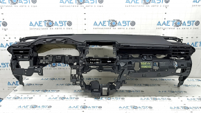 Bord Toyota Venza 21-24 cu AIRBAG pentru proiecție, piele, negru, zgârieturi, urme de uzură