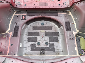 Корыто багажника Toyota Venza 21-24 на кузове