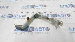 Крепление АКБ левое Lexus GS450h 06-11 ржавое, без шпильки