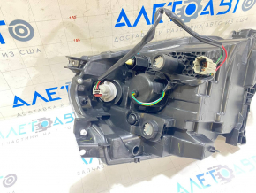 Фара передняя левая Nissan Leaf 13-14 галоген, голубой колпачок
