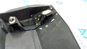 Ornamente ușă spate dreapta inferioare pentru Hyundai Tucson 22-26: structură, crăpături, lovituri, elemente de fixare rupte, zgârieturi