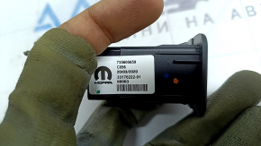 Блок USB Jeep Renegade 15-23