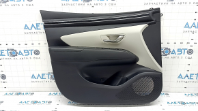 Обшивка двери карточка передняя левая Hyundai Tucson 22-26 черная, с ручкой, с серой вставкой, подлокотник черная кожа, хром молдинг с черным глянцем, потертости