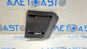 Заглушка правой решетки переднего бампера Audi Q7 16-19