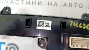 Блок кнопок центральной консоли Hyundai Tucson 22-26 1.6T HEV, под подогрев сидений, царапина