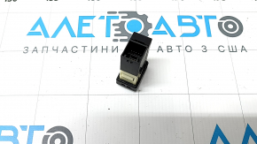 USB Hub, AUX Lexus CT200h 14-17