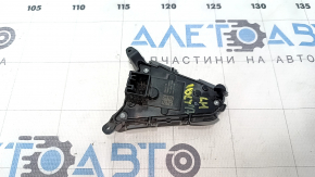Кнопки управления на руле левые верхние Chevrolet Volt 16-19 без подогрева руля