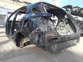 Четверть крыло задняя левая Lexus CT200h 11-17 на кузове, черная, тычки