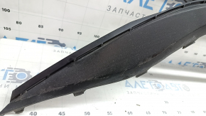 Нижняя решетка переднего бампера VW Jetta 22-24 структура, примята, надломы, потерта