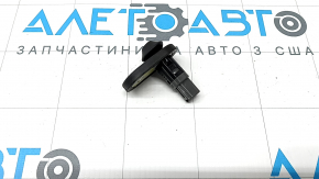 Концевик двери передней левой Lexus CT200h 13-17