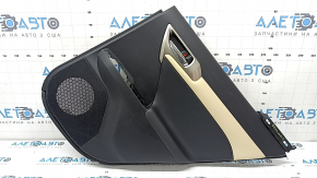 Обшивка двери карточка задняя правая Lexus CT200h 14-17 черная, подлокотник кожа черная, вставка кожа бежевая, молдинг бежевый, ручка хром, царапины, потерта