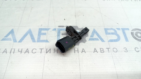 Датчик ABS передний левый VW Jetta 21-26