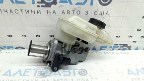 Главный тормозной цилиндр с бачком VW Jetta 19-26
