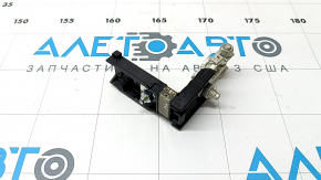 Clama de plusuri Lexus CT200h 11-17