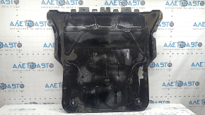 Protecție motor pentru VW Jetta 19-26 1.4T, 1.5T crăpată, spartă, uzată, fragment lipsă