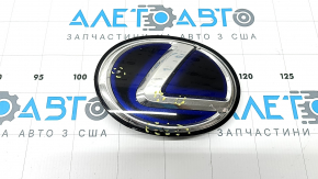 Эмблема решетки радиатора Lexus CT200h 14-17 тычки, трещина, полез хром