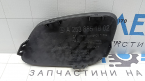 Решетка переднего бампера правая Mercedes GLC 300 20-22