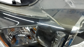 Фара передняя правая Lexus CT200h 12-17 галоген, под полировку