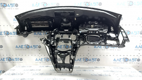 Торпедо передняя панель без AIRBAG Mercedes C-class W205 15-18 без проекции, черная, Luxury, под химчистку