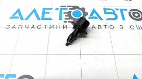 Отбойник капота левый Lexus CT200h 11-17 передний