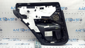 Обшивка двери карточка задняя правая BMW X3 G01 18-21 кожа бежевая, вставка кожа бежевая, серая строчка, вставка под дерево темный дуб Perlglanz Chrom, с ручкой, под химчистку, царапины, надрыв