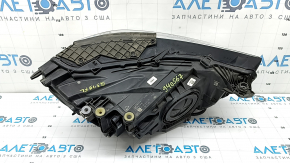 Фара передняя левая в сборе Audi Q3 83A 19-25 LED с signature drl, царапины