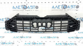Каркас решетки радиатора grill Audi Q3 19-24 S-Line, надломана