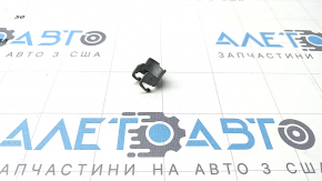 Скоба крепления топливной форсунки Audi Q3 83A 19-25 2.0T