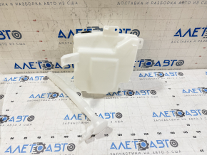 Бачок омывателя Mitsubishi Outlander 10-13