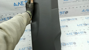 Накладка центральной стойки нижняя правая Audi Q7 20-24 серая, Bang and Olufsen, под химчистку