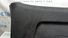 Обшивка двери багажника нижняя Audi Q7 16-26 черная, царапины
