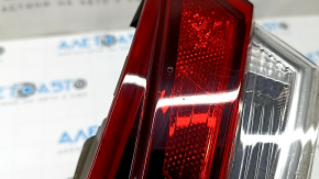 Фонарь внутренний крышка багажника центральный Hyundai Elantra 21-23 галоген с кнопкой keyless, царапины