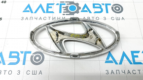 Эмблема логотип переднего бампера Hyundai Elantra 21-23