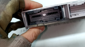INTERFACE GATEWAY COMPUTER CONTROL MODULE Audi Q7 20-26