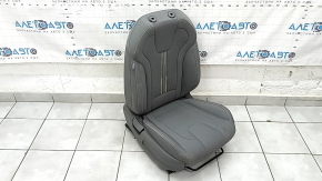 Пассажирское сидение Hyundai Elantra 21-23 без airbag, механическое, ткань темно-серая, сломаны крепления задней накладки, под химчистку