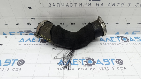 Țeavă intercooler dreapta inferioară pentru Audi Q7 20-21 3.0T MHEV, prima la turbo, cauciuc, carcasă ruptă