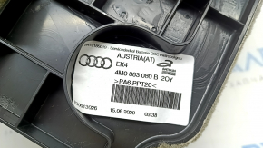 Накладка покрытия пола переднего правого накладка АКБ Audi Q7 20-26 серая, под химчистку
