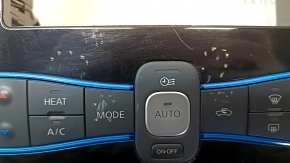 Управление климат-контролем авто Nissan Leaf 13-17 с рамкой, с управлением монитора, с воздуховодом, царапины