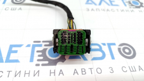 Фишка на блок ECU компьютер двигателя Audi Q7 21-23 3.0T MHEV зеленая