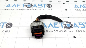 Фишка на блок ECU компьютер двигателя Audi Q7 21-23 3.0T MHEV черная