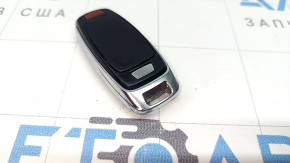 Ключ smart Audi Q7 21-26 4 кнопки, царапины, тычки, потерт