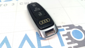 Ключ smart Audi Q7 21-26 4 кнопки, царапины, тычки, потерт