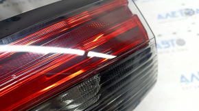 Фонарь внутренний дверь багажника правый Toyota Sienna 21-22 LE, XLE, Woodland, потерт, не работает LED
