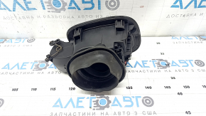 Корпус лючка бензобака Ford Fusion mk5 13-20 под замок