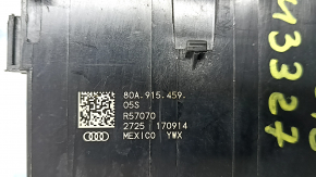 Клемма плюсовая Audi Q5 80A 18-23 с предохранителями и пиропатроном, без крышки, сломана направляющая