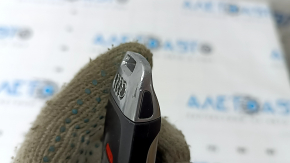 Ключ Audi Q5 80A 18-24 keyless, 4 кнопки, тип 2, царапины, тычки