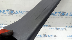 Ornamente prag interior față dreapta pentru Toyota Sienna 21-26, gri închis, uzat